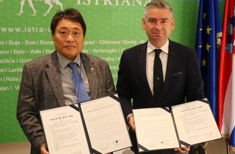 Potpisan Memorandum o suradnji između TZ Istarske županije i južnokorejskog Turističkog udruženja provincije Jeju