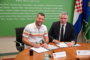 Istarska županija dodijelila sredstva za obnovu nogometnog igrališta u Karojbi