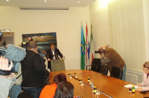 Pula: Redovita mjesečna konferencija za novinare  župana Jakovčića