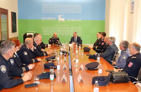 Župan Miletić upriličio prijem povodom Dana policije