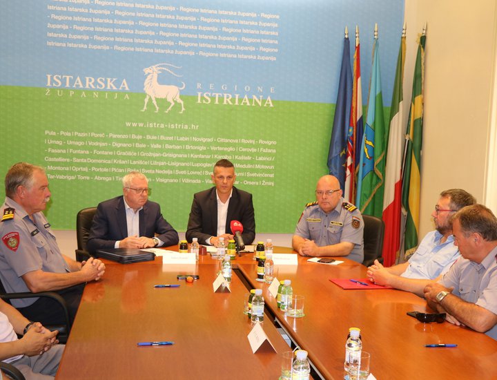Istarskom vatrogastvu 37 novih vozila