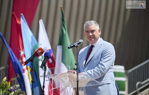 Župan Boris Miletić otvorio 32. Vinistru