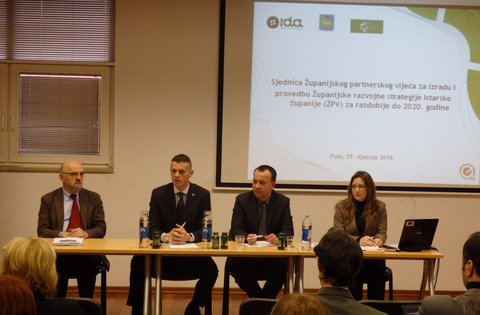 Il Consiglio regionale di partenariato ha parlato del disegno della Strategia regionale di sviluppo della Regione Istriana fino al 2020