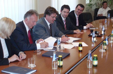 Pula: Ugovor o zajedničkom ulaganju u osnivanje i izgradnju  Centra za gospodarenje otpadom "Kaštijun - Pula"