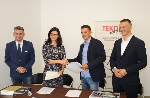 Firmato il Contratto di continuazione della costruzione del piano dell'edificio della Tekop Nova