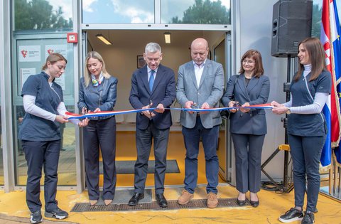 Svečano otvorene novouređene ambulante opće i obiteljske medicine Istarskih domova zdravlja na Velom Vrhu, u Puli