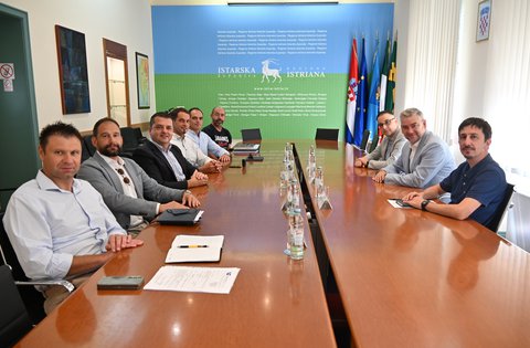 L’Autorità portuale regionale di Pola avvia la costruzione del secondo edificio sulla Riva di Pola