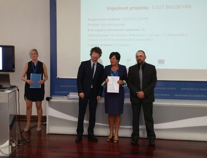 Istarska županija i niži osnovnoškolci izradili mali uređaj za pročišćavanje otpadnih voda u sklopu obilježavanja Svjetskog dana voda