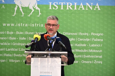 Župan Boris Miletić održao mjesečnu konferenciju za novinare