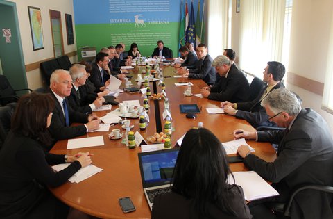 Il Presidente della Regione Istriana Valter Flego ha ospitato il 7° Incontro coordinativo dei Presidenti delle Regioni della Croazia adriatica