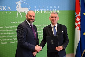 Istarska županija i Centar za nestalu i zlostavljanu djecu potpisali Pismo namjere za osnivanje Centra za sigurniji Internet u Istri