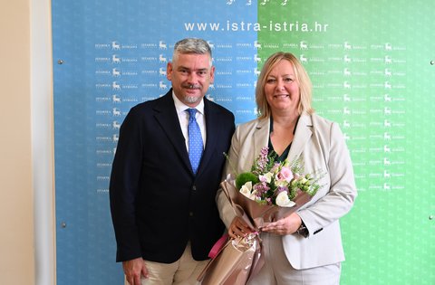 Župan Boris Miletić održao prijem za  dosadašnju upraviteljicu Zaklade za poticanje partnerstva i razvoja civilnog društva Helgu Možé