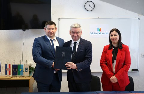 Potpisan Sporazum o partnerstvu u provedbi projekta rekonstrukcije i dogradnje OŠ Svetvinčenat