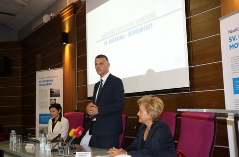 Presentato il progetto del complesso nautico-turistico Santa Caterina-Monumenti