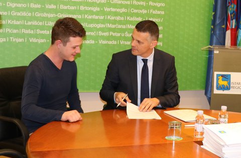 Assegnate le borse di studio regionali per l'anno accademico 2017/2018