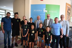Istarski župan Boris Miletić primio mlade hrvače „Istarskog borca“  iz Pule