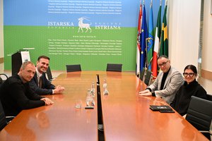 Istarska županija i ove godine podržala tradicionalni malonogometni turnir Moja ulica, moja ekipa