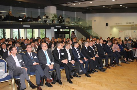 àˆ iniziato a Pola l'VIII Incontro di sindaci e imprenditori