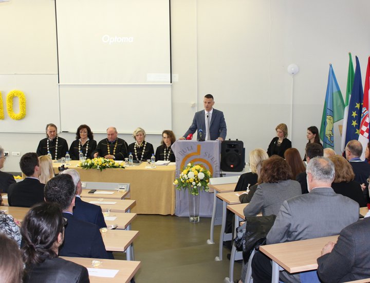 Celebrata solennemente la Giornata dell'Università  degli Studi Juraj Dobrila e il 10o anniversario della sua attività
