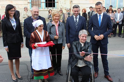 Il Presidente Flego all'apertura solenne della nuova struttura della Tekop Nova