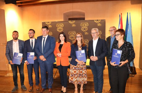 Istarskoj županiji i partnerima preko 2 milijuna eura za projekte iz programa "Energija i klimatske promjene"