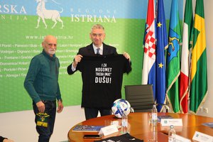 Il presidente Miletić ha ricevuto i rappresentanti del Club di futsal Park Avenija 69 in occasione della celebrazione dei 55 anni di attività del Club