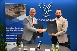Istarski župan Boris Miletić i načelnik Medulina Ivan Kirac potpisali Pismo namjere za izgradnju Centra za starije osobe Medulin
