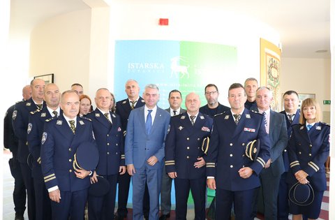 In occasione della Giornata della polizia il presidente Miletić ha ricevuto gli ufficiali di polizia dell'Istria