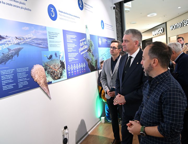 Otvorena izložba „Kada more kaže hvala“ koja građanima približava problem morskog otpada