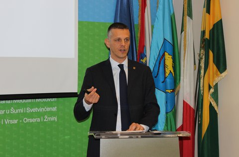 Il Presidente Flego: nel 2017 addirittura il 34,6% andrà  ai progetti di sviluppo