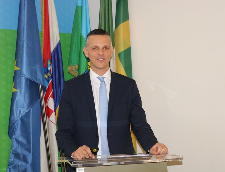Župan Flego predstavio "Proračun u malom Istarske županije za 2019. godinu"