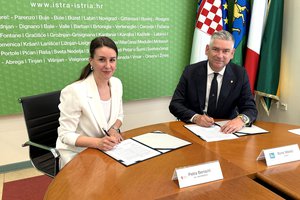 Istarska županija nastavlja snažna ulaganja u zdravstvo: potpisani ugovori s trima zdravstvenim ustanovama za jačanje sustava u turističkoj sezoni
