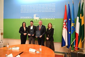 Istarska županija ulaže 150.000 eura u dvojezičnu prometnu signalizaciju