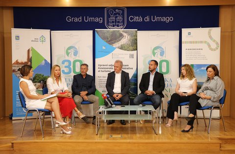 Panel rasprava o turizmu: Održivi razvoj je ključan za očuvanje posebnosti istre