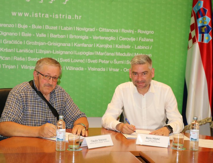 Istarska županija i Općina Grožnjan potpisali ugovor za obnovu kaštela Contarini u Završju
