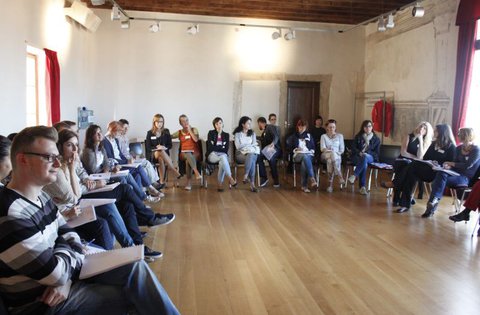 Nell'ambito del progetto Do the Right(s) Thing!  si è tenuto un corso di formazione professionale  per docenti