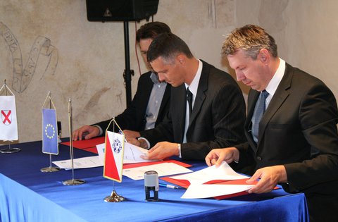 Svečano potpisivanje Sporazuma za projekt Alterenergy s Buzetom i Novigradom