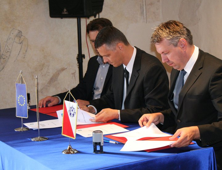 Svečano potpisivanje Sporazuma za projekt Alterenergy s Buzetom i Novigradom