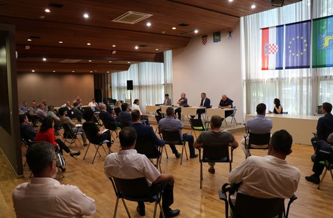 Si è tenuto l'incontro coordinativo sul tema dell'assistenza alle persone malate di COVID-19 nel corso della stagione turistica