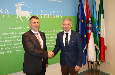 Župan Miletić primio mađarskog veleposlanika