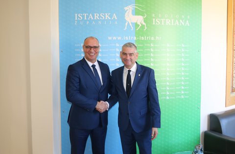 Župan Miletić upriličio prijem za delegaciju Grada Tuzle