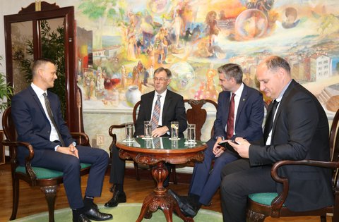 Il Presidente Flego e il Sindaco Miletić hanno ricevuto il nuovo Console generale della Repubblica di Serbia a Fiume