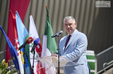 Župan Boris Miletić otvorio 32. Vinistru