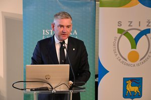 Istarska županija izdvojila preko pola milijuna eura za školovanje 382 trenera