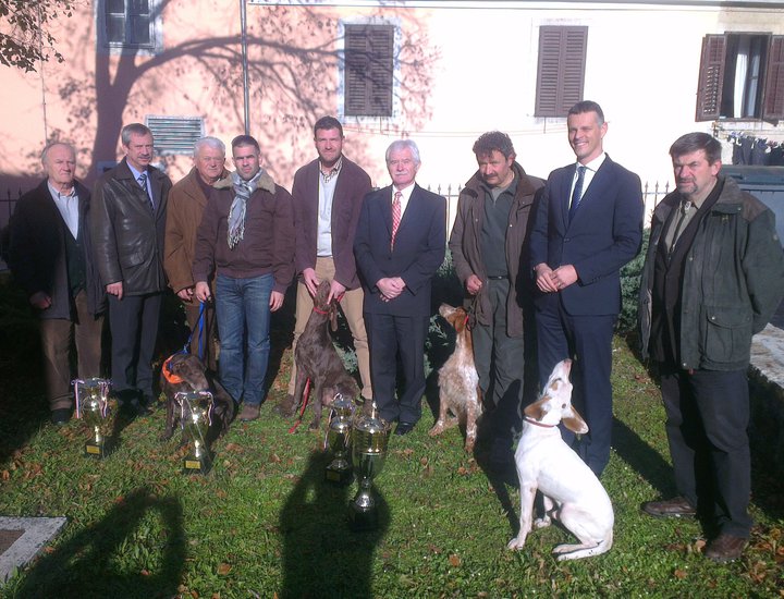 Il Presidente della Regione Istriana Valter Flego ha incontrato i rappresentanti delle organizzazioni venatorie e cinofile