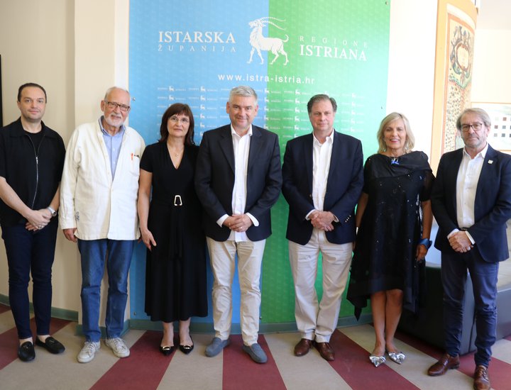 Župan Miletić primio nadvojvodu Sandora Habsburg-Lothringena uoči svečanog otvorenja manifestacije „Žive slike Austro-Ugarske Pule“