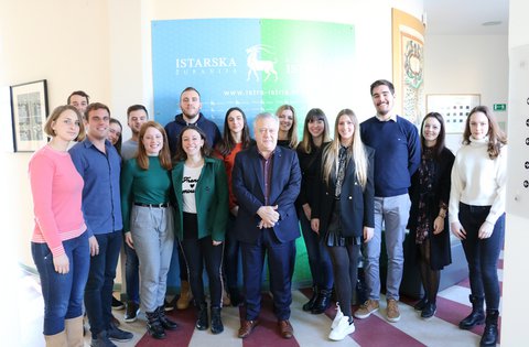 Grande interesse per le borse di studio regionali