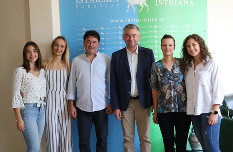 Župan Miletić upriličio prijem za Koturaljkaški klub Uljanik