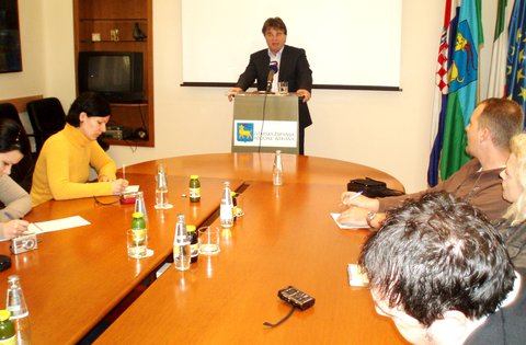 Priopćenje s konferencije za novinare župana Istarske županije - "Istra u 2012."