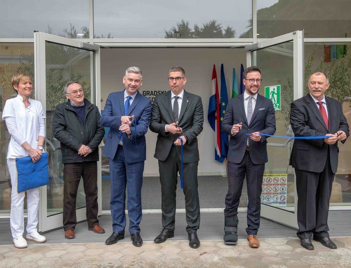 L'apertura del complesso di piscine a Rovigno è un grande evento per l'Ospedale specialistico regionale "Martin Horvat" e l'Istria intera